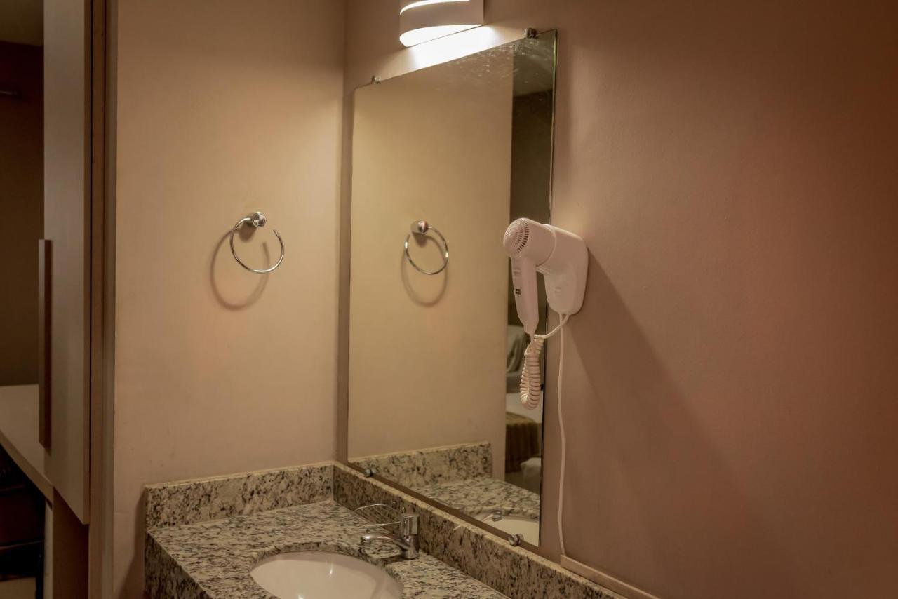 Fenix Hotel Araxá Εξωτερικό φωτογραφία
