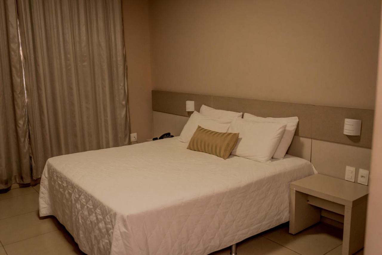Fenix Hotel Araxá Εξωτερικό φωτογραφία